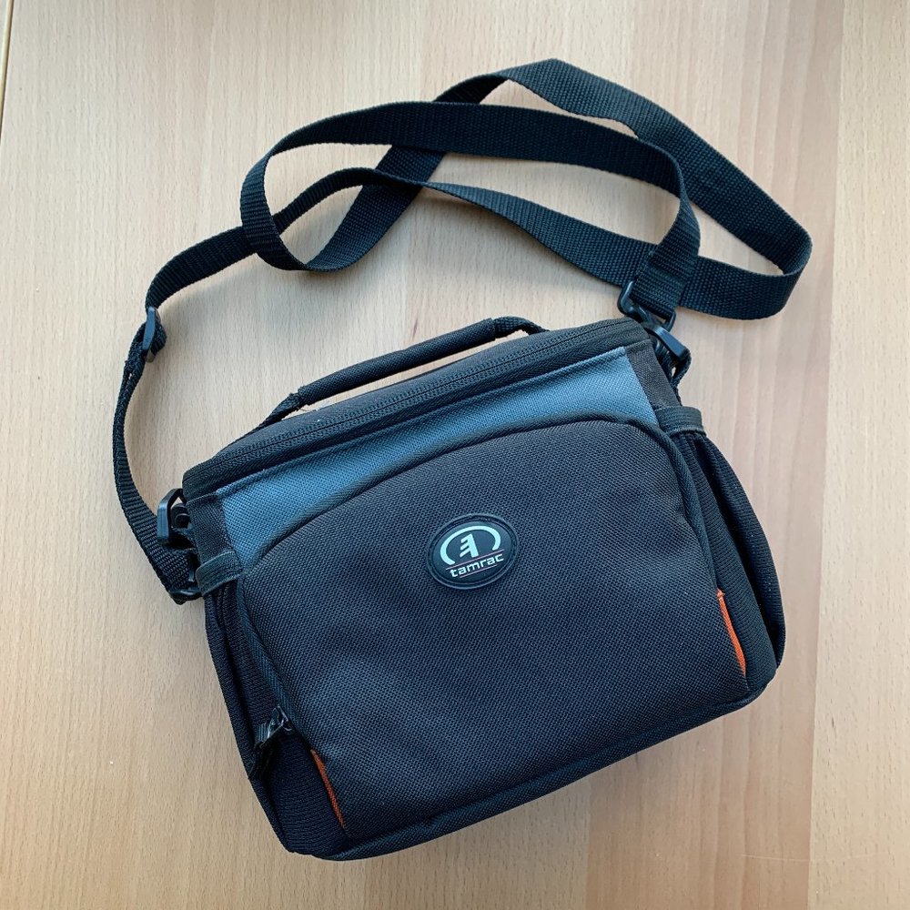 tamrac camera bag